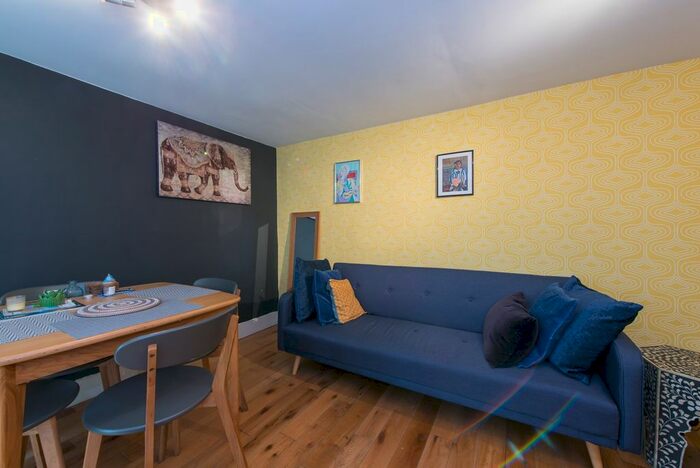 1 Bedroom Flat For Sale In Prospect Road, Broadstairs, CT10