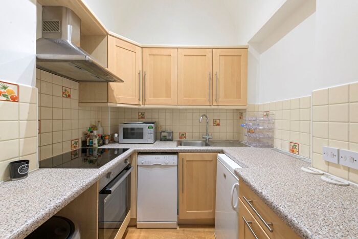 1 Bedroom Flat To Rent In Ebury Street, London, SW1W