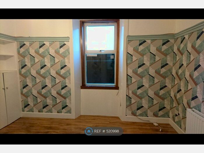 1 Bedroom Flat To Rent In Gateside Street, Largs, KA30