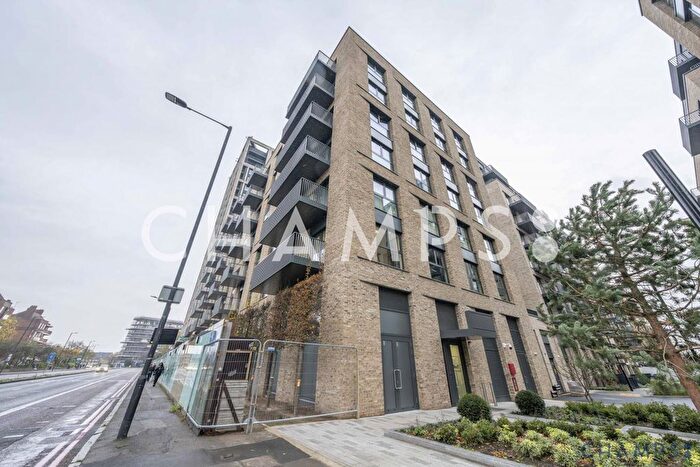 2 Bedroom Flat To Rent In Anax Street, London, N4