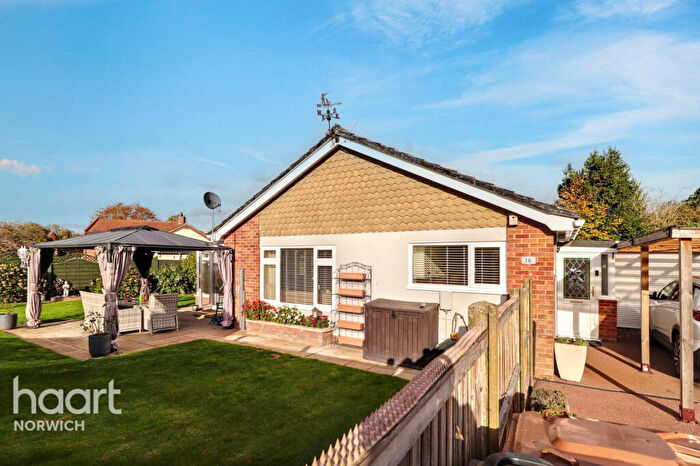 3 Bedroom Detached Bungalow For Sale In Mill Close, Norwich, NR12