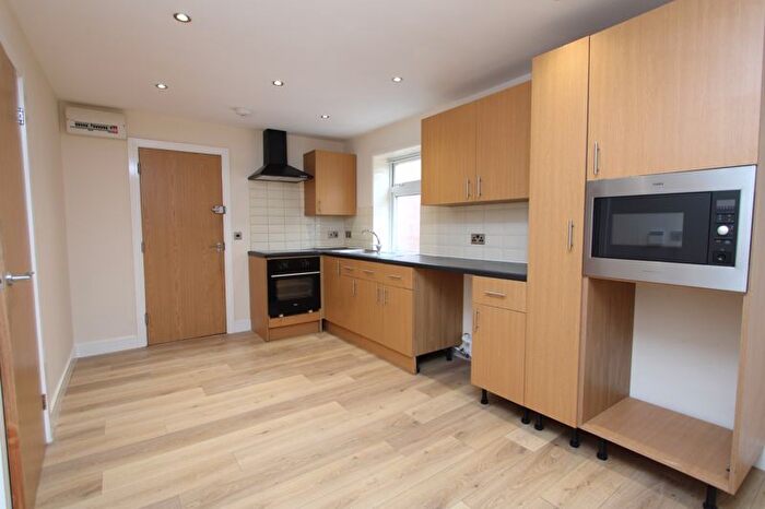 2 Bedroom Flat To Rent In Grace Road, Leicester, LE2