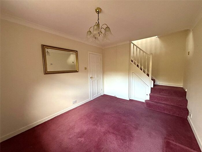 2 Bedroom Bungalow For Sale In Chelford Road, Knutsford, Cheshire, WA16