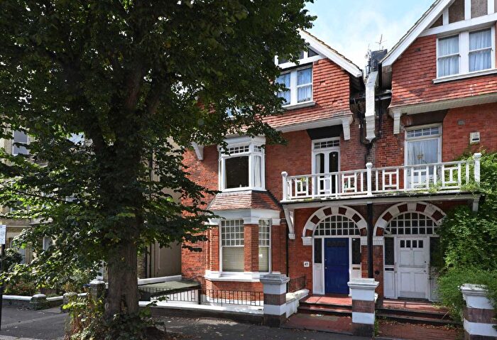 1 Bedroom Apartment To Rent In Norton Road, Hove, East Sussex, BN3
