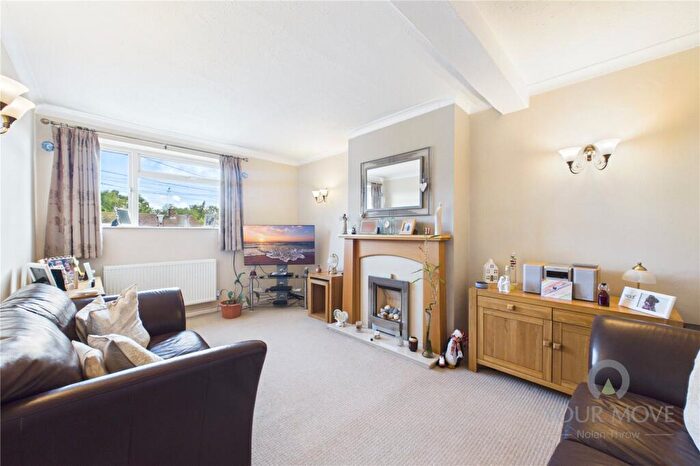 2 Bedroom Maisonette For Sale In Fulford Drive, Links View, Northamptonshire, NN2