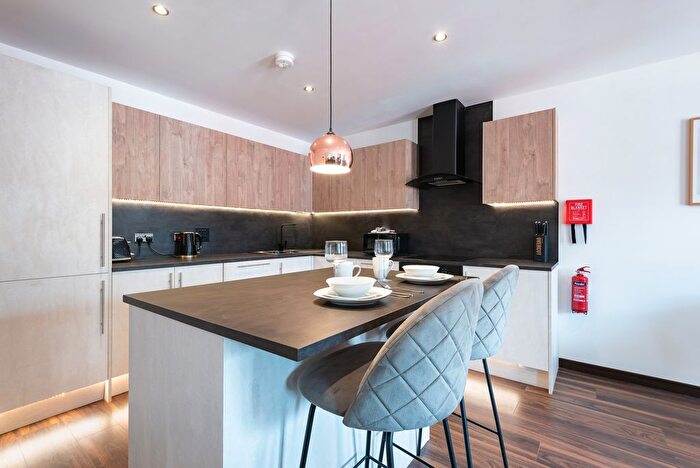 2 Bedroom Flat To Rent In Silvester Street, City Centre, Hull, HU1