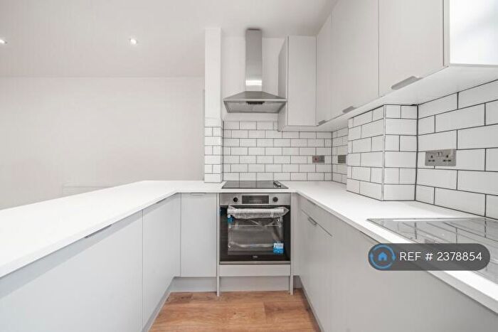 2 Bedroom Maisonette To Rent In Kilmorie Road, London, SE23