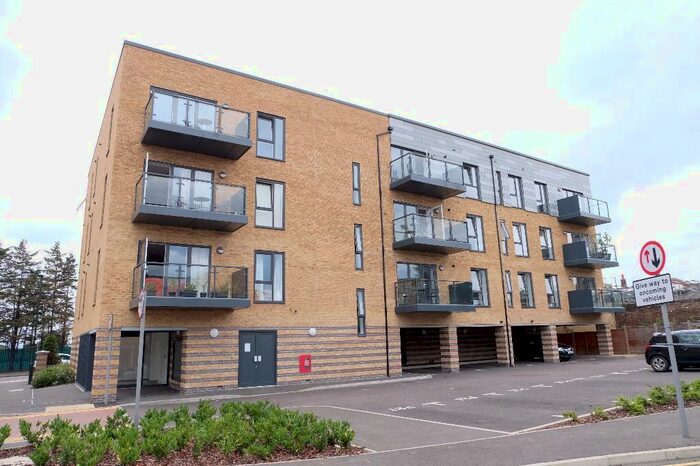 1 Bedroom Flat To Rent In Florin Court, Sterling Road, Bexleyheath, DA7