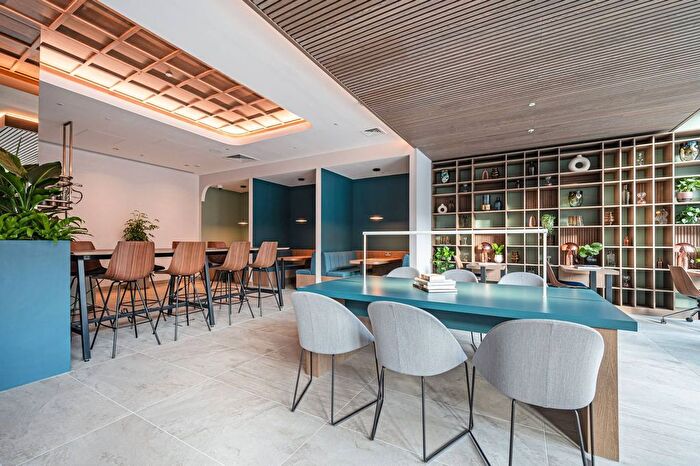 2 Bedroom Flat To Rent In Coppermaker Square, Stratford, London, E20