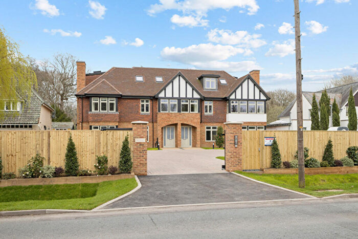 4 Bedroom Town House For Sale In Ronmar Place, Leatherhead Road, Oxshott, KT22