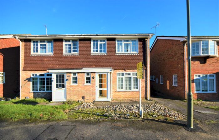 4 Bedroom Semi-Detached House To Rent In Southway, Guildford, Surrey, GU2