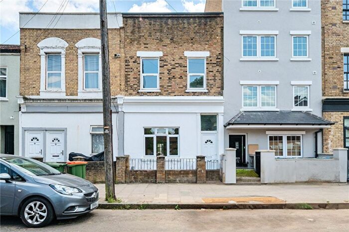 3 Bedroom Terraced House For Sale In Windmill Lane, London, E15