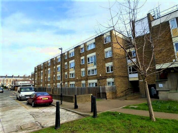 2 Bedroom Maisonette To Rent In Coniston House, Southern Grove, Bow, E3