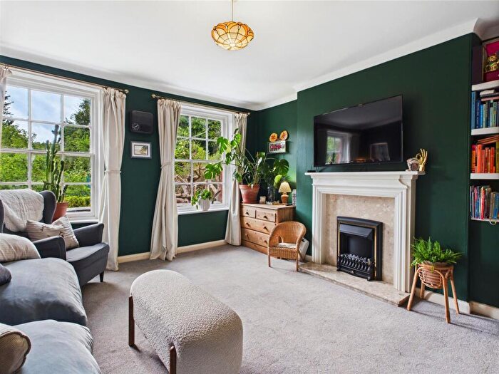 3 Bedroom Apartment For Sale In High Street, Bewdley, DY12