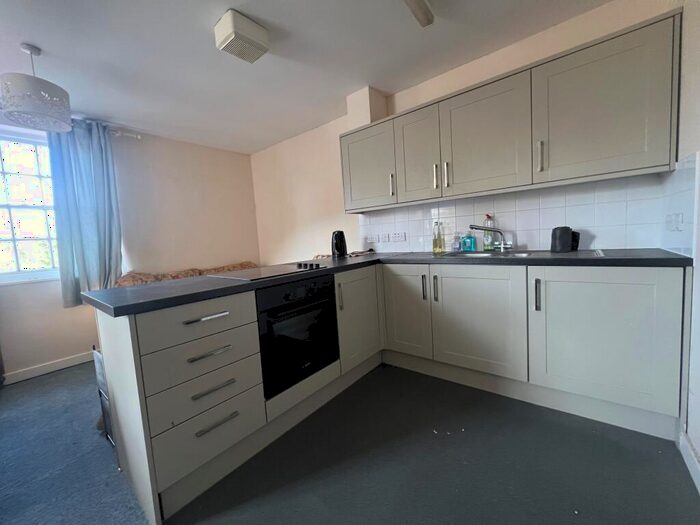 1 Bedroom Flat To Rent In East Hill, Colchester, CO1