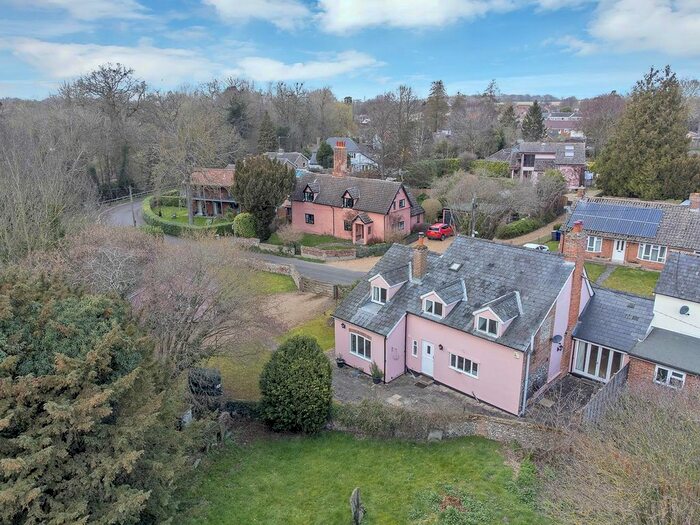 4 Bedroom Cottage For Sale In Commister Lane, Ixworth, Bury St. Edmunds, IP31