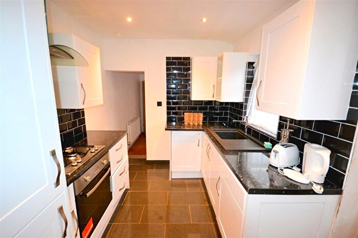 2 Bedroom Property To Rent In Borough Road, Darlington, DL1