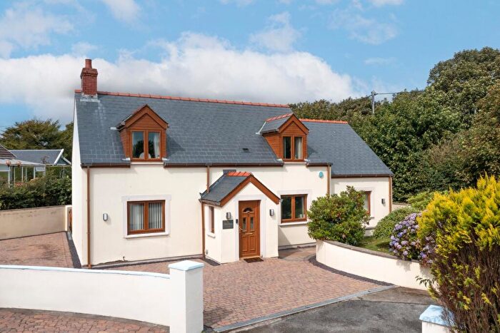 4 Bedroom Detached House For Sale In Hill Mountain, Houghton, SA73