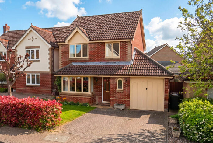 3 Bedroom Detached House For Sale In The Carpenters, Bishop's Stortford, Hertfordshire, CM23