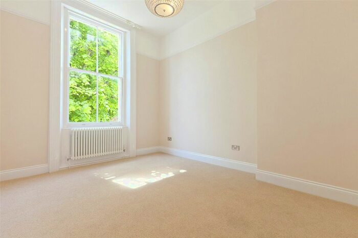 2 Bedroom Flat To Rent In Landseer Road, London, N19