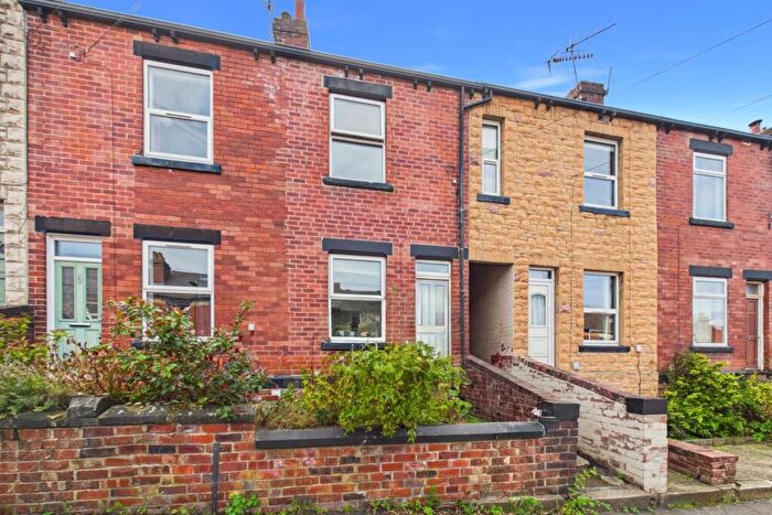 3 Bedroom Terraced House For Sale In Upper Valley Road, Meersbrook, S8