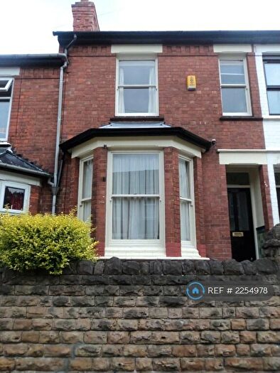 6 Bedroom Terraced House To Rent In Balfour Road, Nottingham, NG7