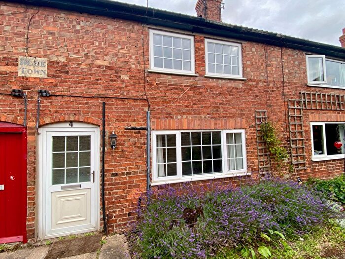 4 Bedroom Terraced House For Sale In Chapel Row, Skillington, Grantham, NG33