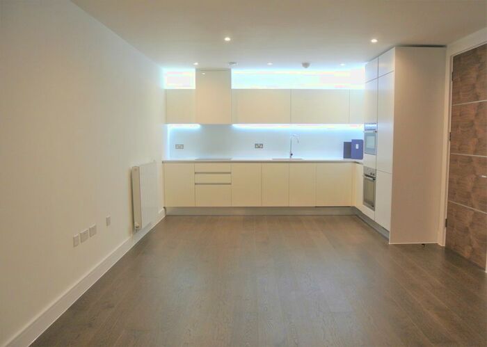 2 Bedroom Flat To Rent In Merlin Court, Kidbrooke Village, SE3