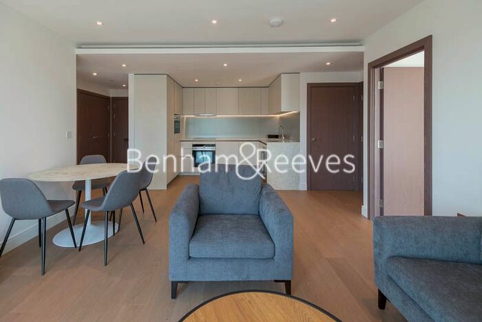 2 Bedroom Flat To Rent In Fulham Reach, Hammersmith, W6