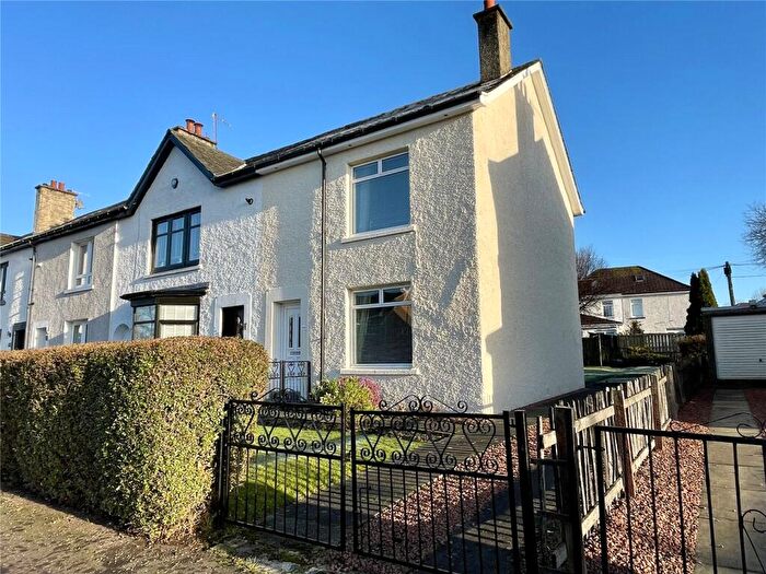 3 Bedroom End Of Terrace House For Sale In Dyke Road, Knightswood, Glasgow, G13