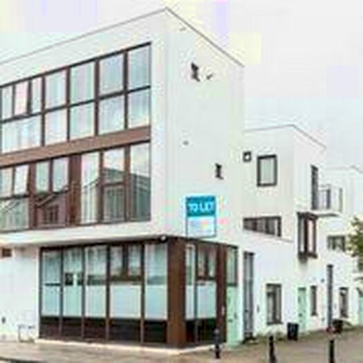 Flat To Rent In Old Ford Road, London, E3
