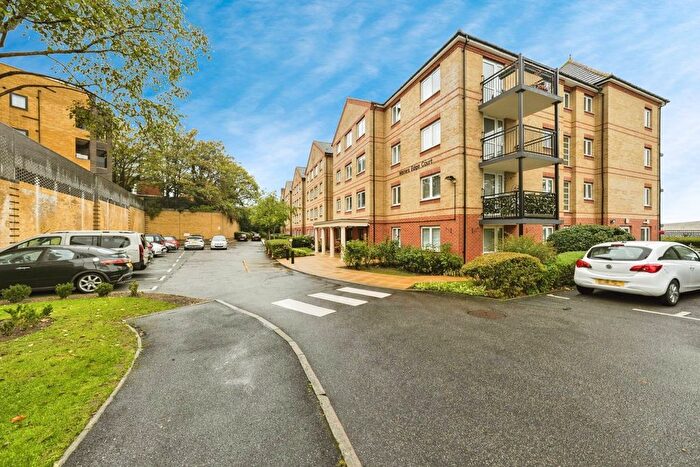 1 Bedroom Property For Sale In Wharfside Close, Erith, DA8