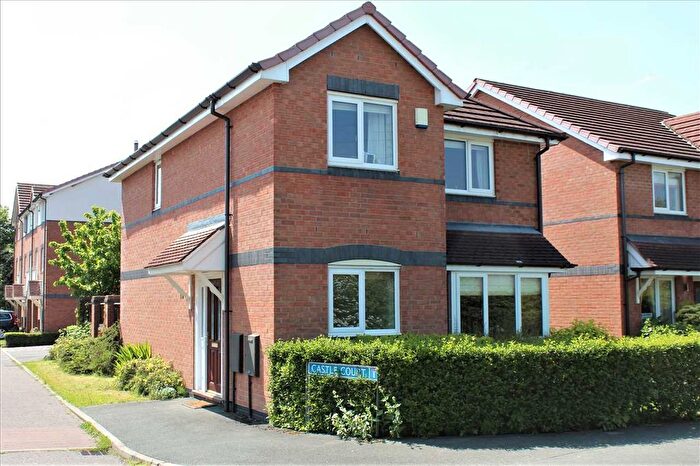 3 Bedroom Detached House For Sale In Castle Court, Preston, PR5