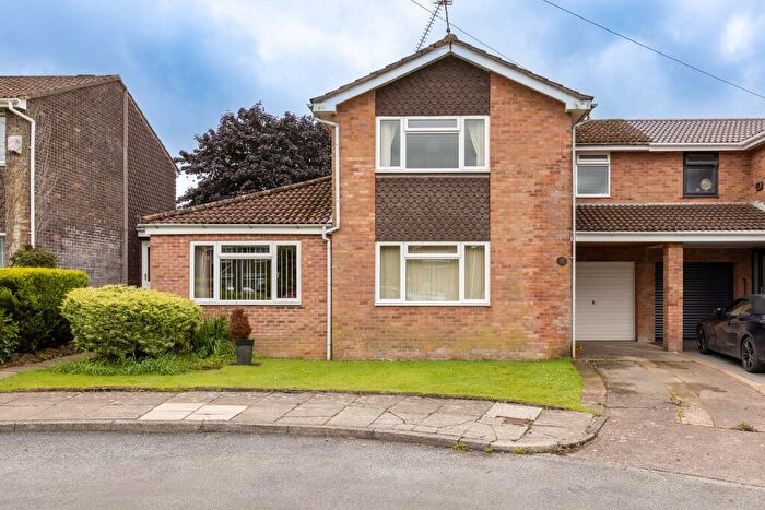 4 Bedroom Semi-Detached House For Sale In Cefn Penuel, Cardiff, CF15