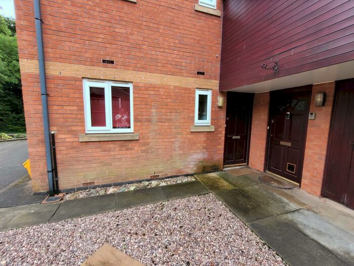 1 Bedroom Flat To Rent In Westgate Avenue, Bolton, BL1
