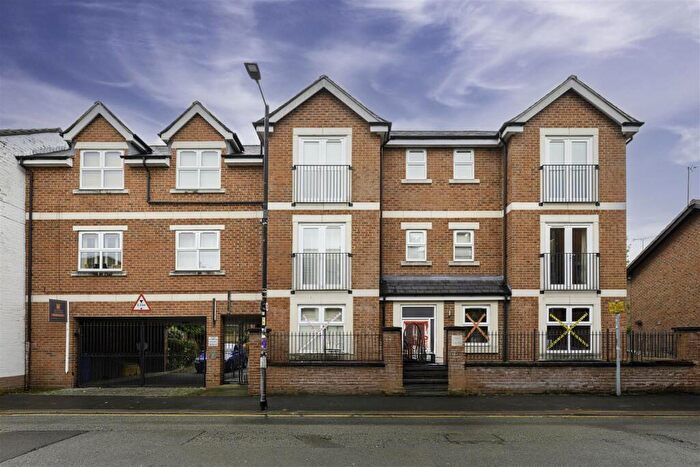 2 Bedroom Apartment For Sale In The Forge - Beech Road, Manchester, M21