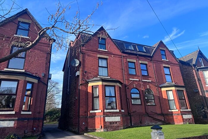 2 Bedroom Flat To Rent In -, Circular Road, Manchester, M20