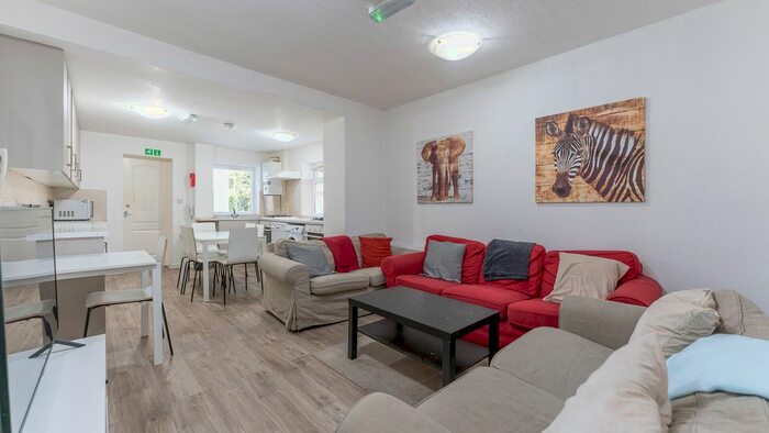 7 Bedroom Terraced House To Rent In Alton Road, Birmingham, B29