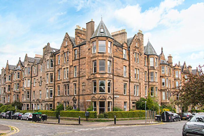 4 Bedroom Flat To Rent In Warrender Park Road, Marchmont, Edinburgh, EH9
