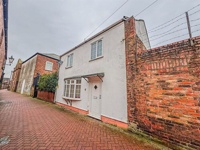 3 Bedroom Detached House For Sale In Chapel Lane, Spalding, PE11