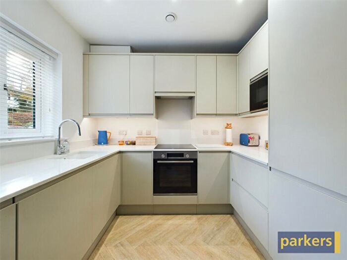 2 Bedroom Semi-Detached House For Sale In Gardeners Copse, Sonning Common, Reading, Oxfordshire, RG4