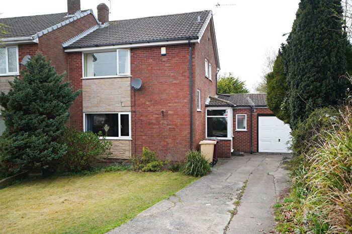 3 Bedroom Semi Detached House For Sale In Douglas Avenue, Horwich, Bolton, BL6