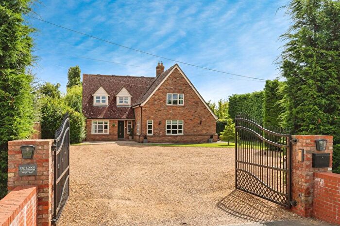 4 Bedroom Detached House For Sale In Whittlesey Road, March, PE15