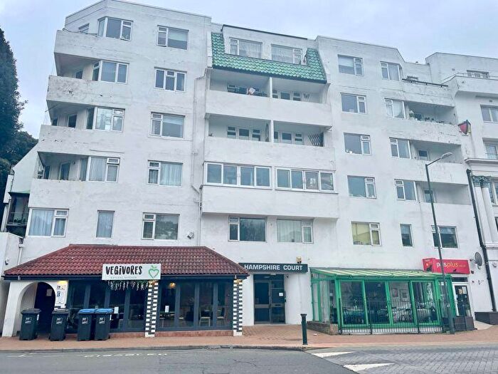 1 Bedroom Flat To Rent In Flat Hampshire Court Bourne Avenue, BH2