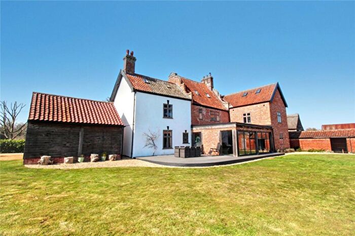 6 Bedroom Detached House For Sale In Dog Lane, Horsford, Norwich, Norfolk, NR10