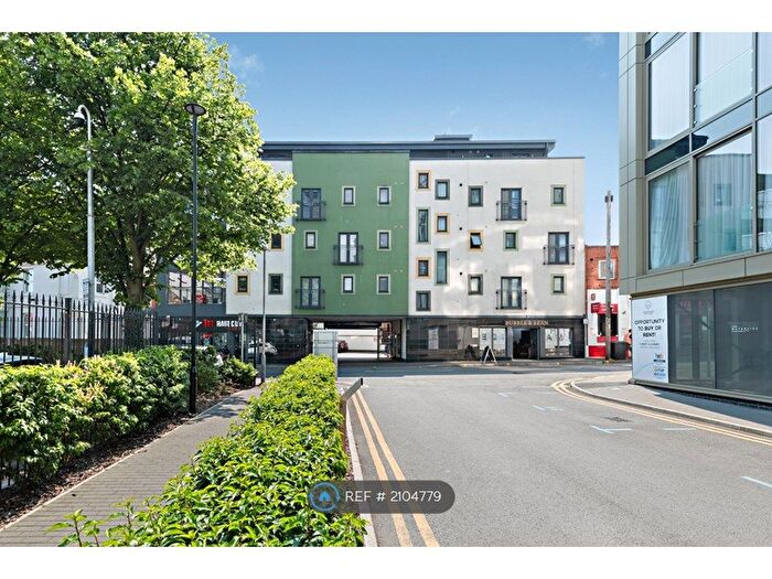 2 Bedroom Flat To Rent In Southbank Court, West Bridgford, Nottingham, NG2