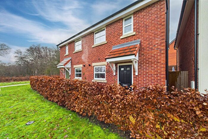 3 Bedroom Semi-Detached House For Sale In Chapman Drive, Binfield, Bracknell, Berkshire, RG42