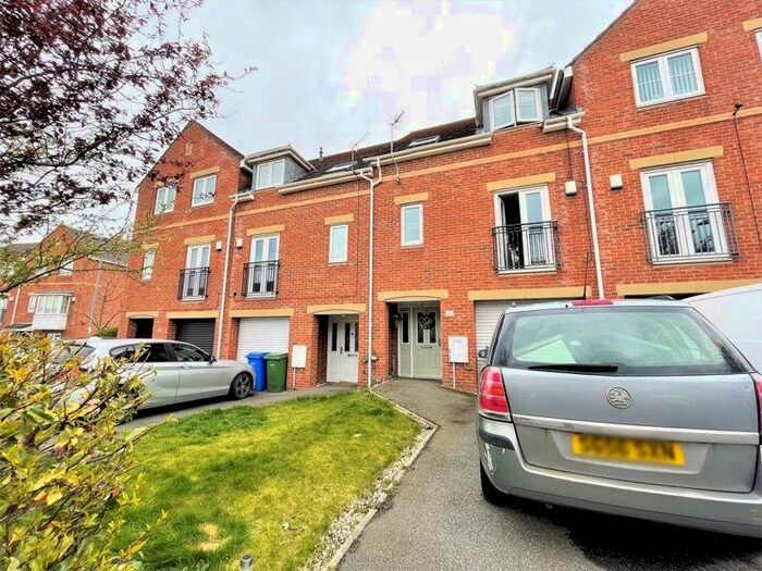 5 Bedroom Mews To Rent In Heather Lea, Blyth, NE24