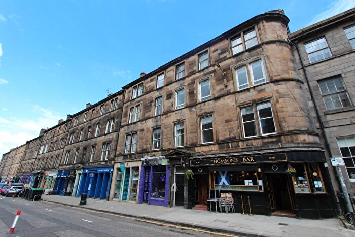 4 Bedroom Flat To Rent In Morrison Street, West End, Edinburgh, EH3