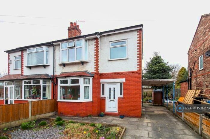 3 Bedroom Semi-Detached House To Rent In Brook Road, Urmston, Manchester, M41